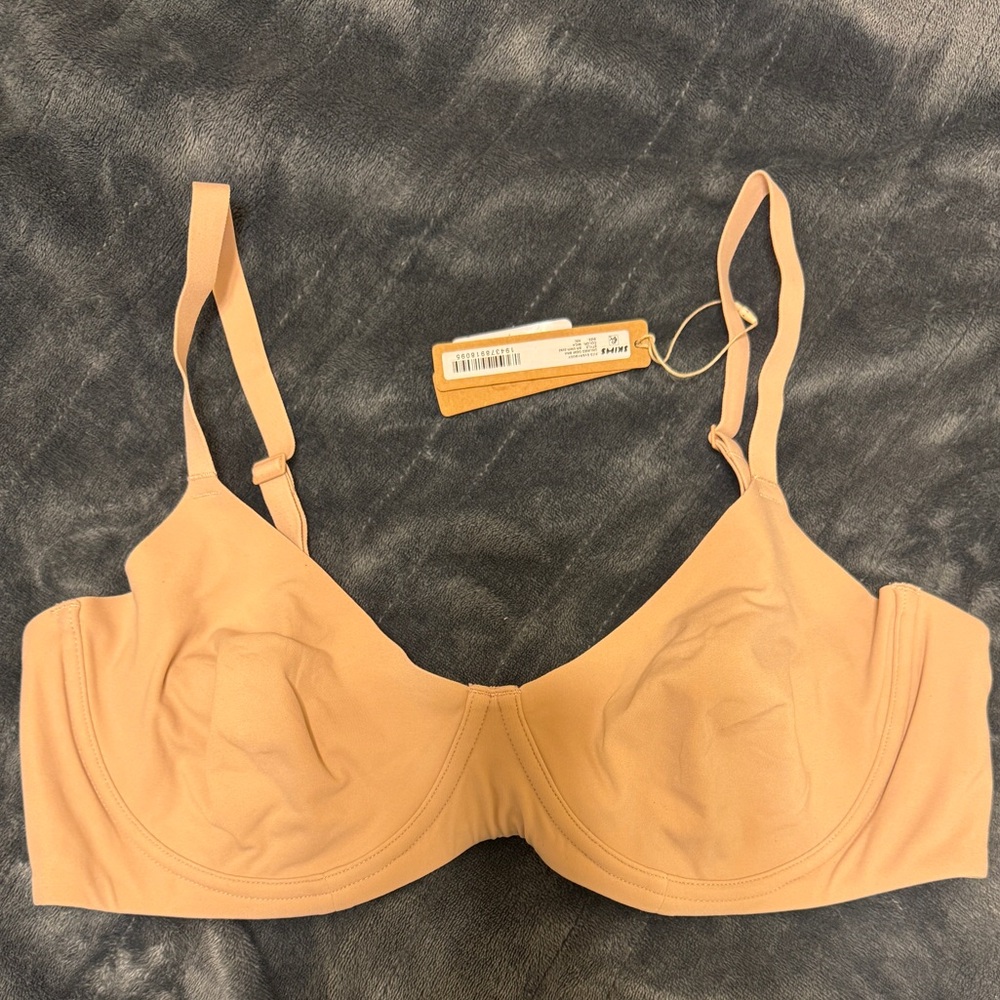 SKIMS fits everybody unlined demi bra